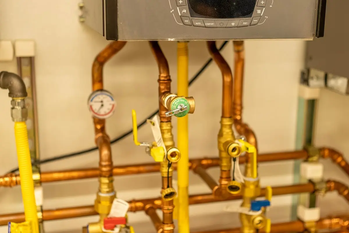 Licensed technician providing Slab Leak Repair for a homeowner in Cicero